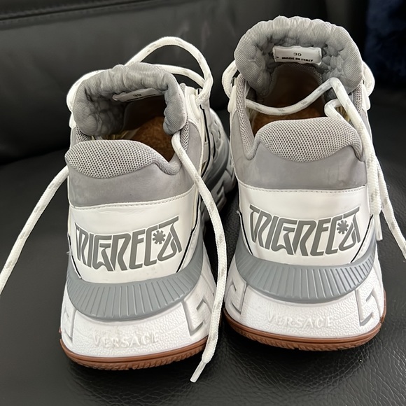 Versace Trigrecca sneaker - Picture 5 of 9